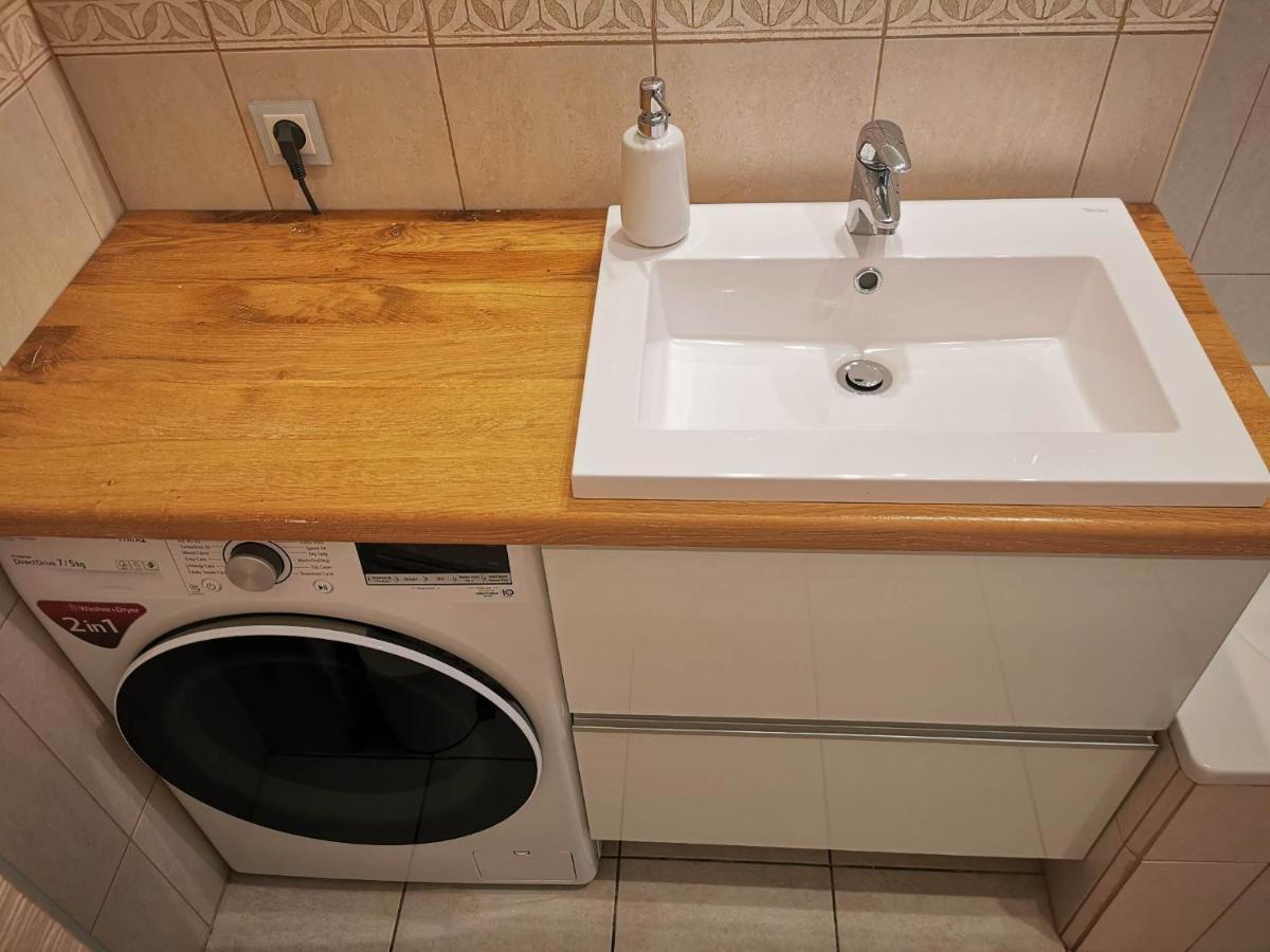 Panorama Gold Wellness Apartman Siófok Buitenkant foto