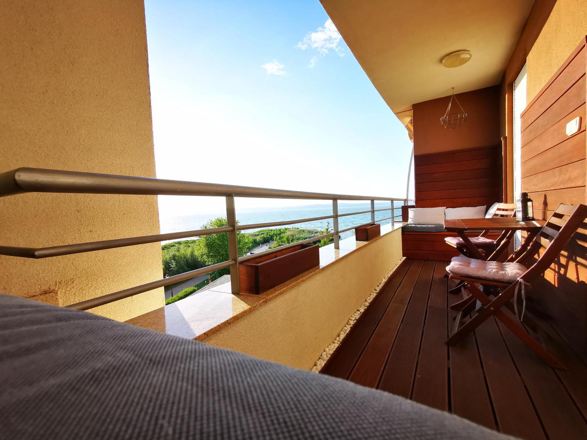 Panorama Gold Wellness Apartman Siófok Buitenkant foto
